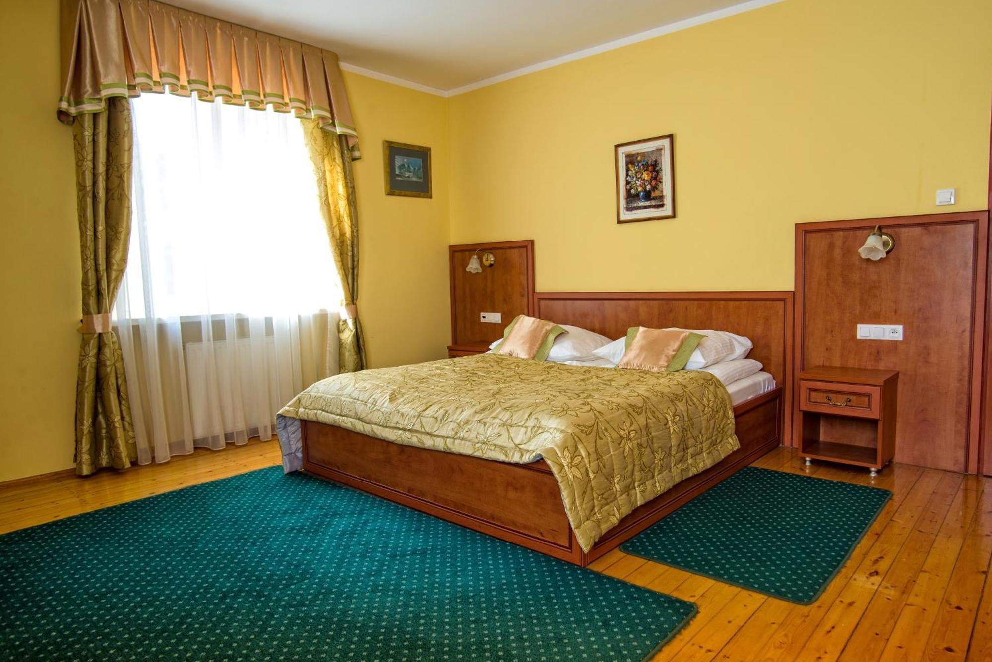 Hotel Adalbertus Gniezno Dış mekan fotoğraf