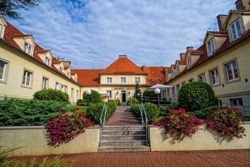 Hotel Adalbertus Gniezno Dış mekan fotoğraf